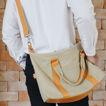 Small weekend bag