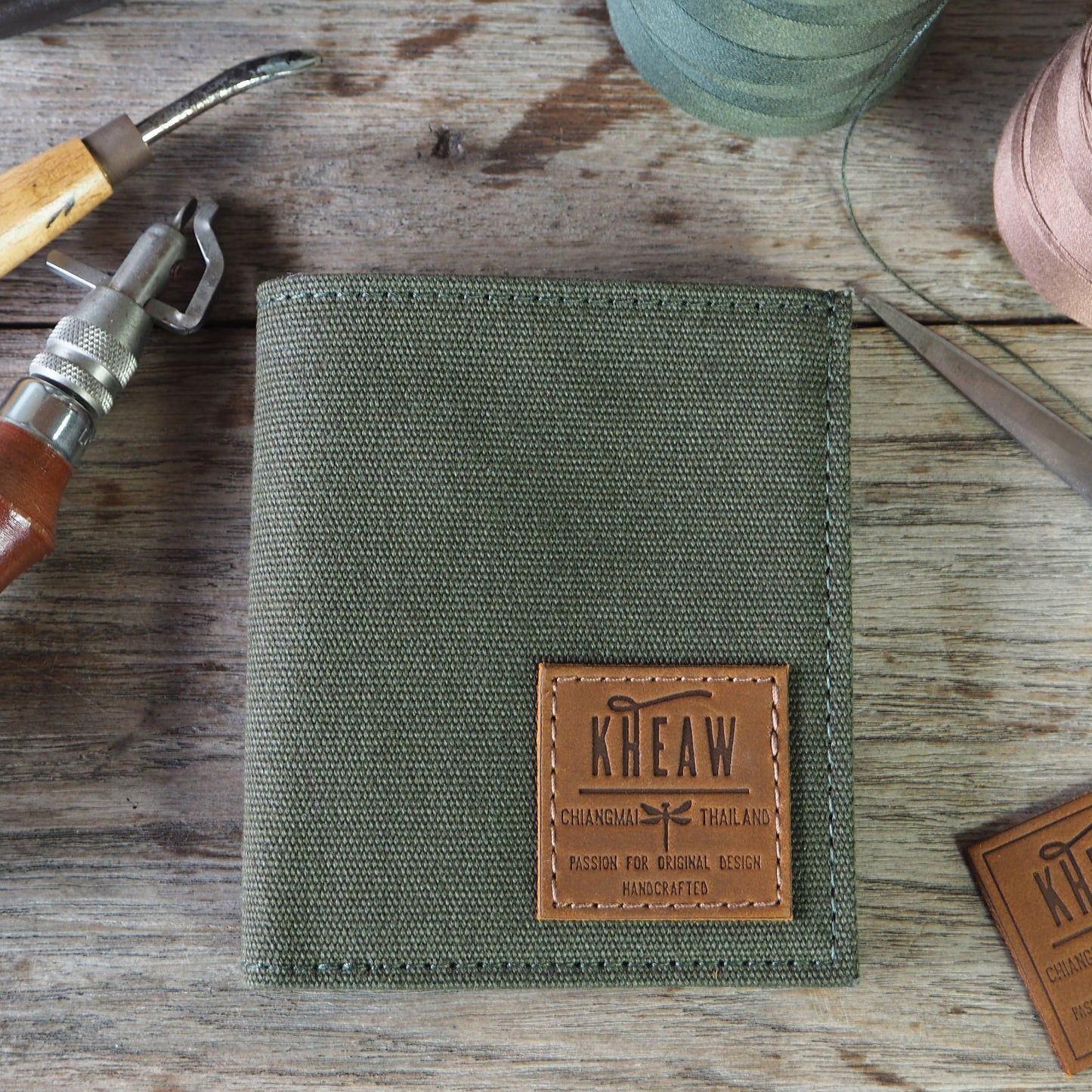 Canvas 14 Bifold wallet