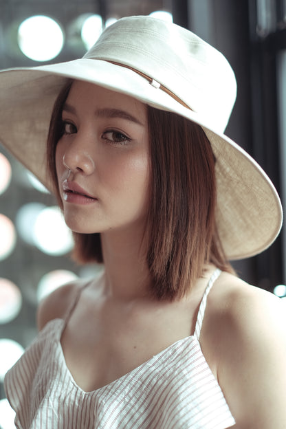 หมวกผ้าลินินปีกกว้าง